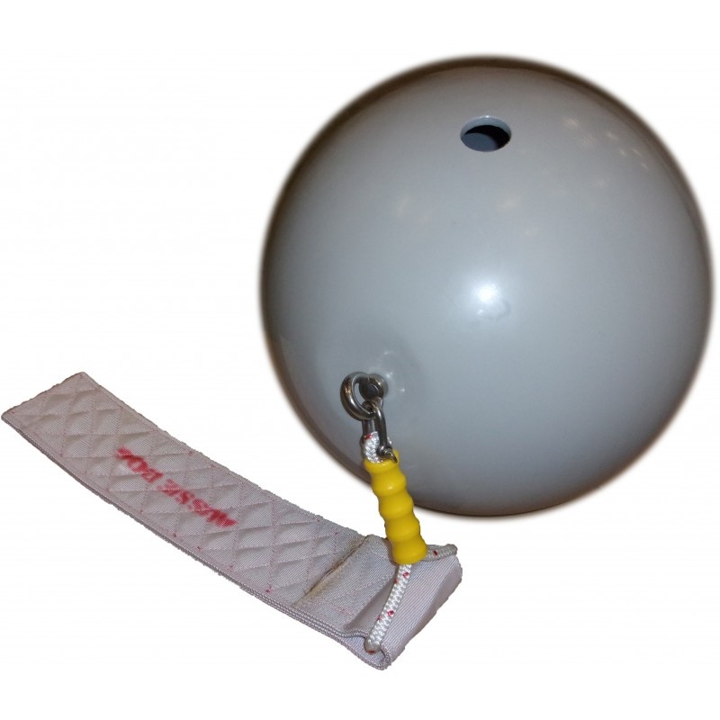 Aussie Gray feeding ball 44